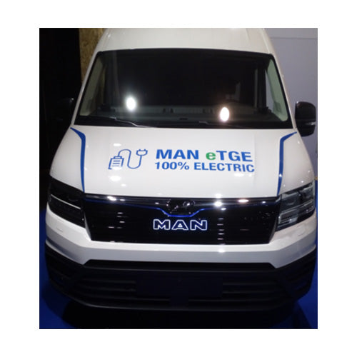 MAN LED letters TGE wit